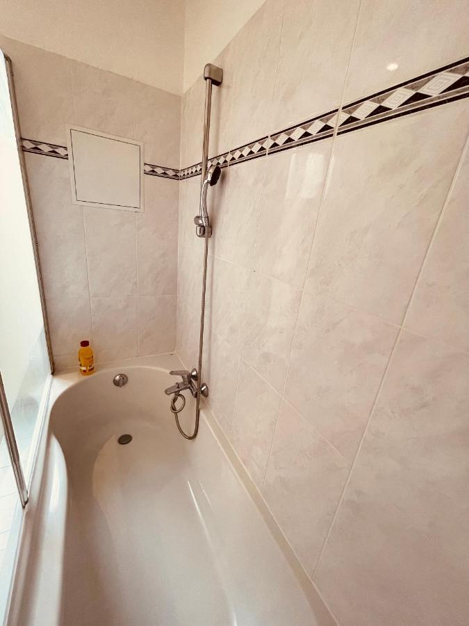 Nice Renting - Paganini - Spacious Apartment - 2 Bedrooms - King Bed - Bathtub - Heart Of Nice Exteriör bild